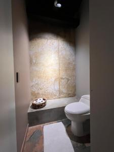 2 Escape to an elegant and comfortable private room