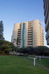 203 Oyster Quays - by Stay in Umhlanga