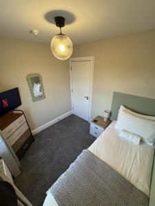 Luxury 5 Bed Home Near Royal Shrewsbury Hospital