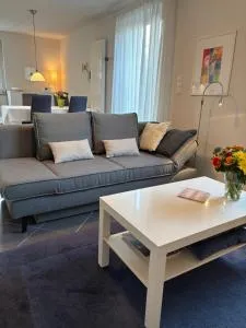 Charmante Ferienwohnung für 2-3 Gäste Würzburg Höchberg - Waldbüttelbrunn