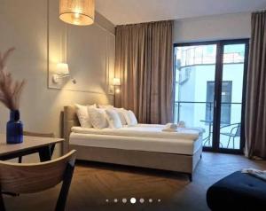 "Sztuki" Roosevelta Residence OFF Piotrkowska