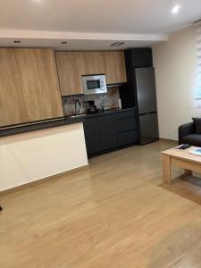 Celadores 6 El Almendral