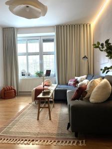 Top Location Old Town Apartment - Free Parking