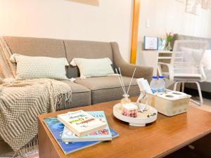 Top BGC Condo Across Grand Hyatt Hotel #oursw12k