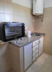 Mono ambiente en el centro 3