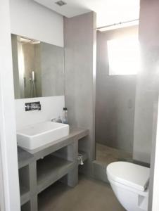 First Line Apartment Reme!