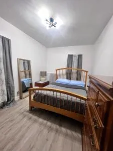 Preston Serenity Room With Shared Bath & Kitchen - 罗基希尔