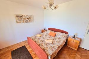 Seaside holiday house Kukljica, Ugljan - 24011