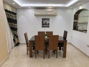 Le Royal Residence 1