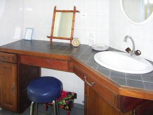 Maisons de vacances Holiday Home in Piriac near Sandy Beach : photos des chambres