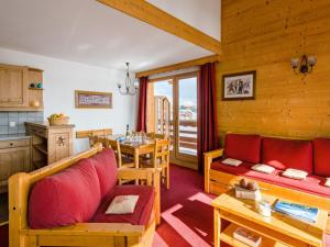 Spacious apartment near Les Sybelles ski area