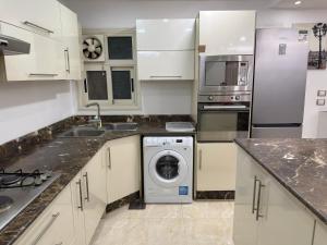 Le Royal Residence 1