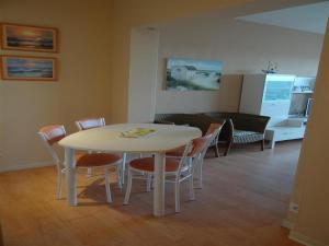 Apartment in Nieuwpoort with Stunning Sea Views