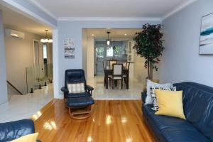 Appartement 3 chambres avec SOUS-SOL - 3hvězdičkové hotely ve městě Laval