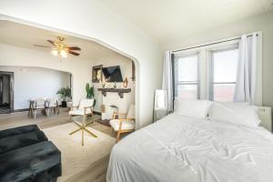 Cozy 2BR St. Louis Convenient Loc. Near Downtown