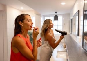 Bed in 3-Bed Mixed Dormitory Room with Shared Bathroom room in Stoke Beach House