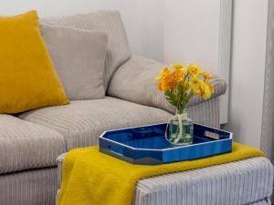 Fabulous Festival Park Home Private Parking Garden - Pass the Keys