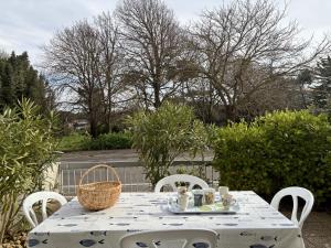 Appartements Appartement cosy a 220m de la plage avec terrasse privee, proche centre et foret - St Jean de Monts - FR-1-323-463 : photos des chambres