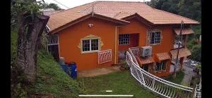 Charming 1 Bedroom house with WiFi, AC in Brilliant St James - Dibe