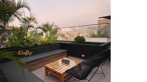 Side Sea View 2BR Apt - Barranco near Miraflores