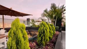 Side Sea View 2BR Apt - Barranco near Miraflores