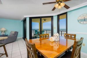 Phoenix III 3063 condo