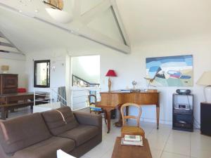 Maison spacieuse à 400m de la plage des Govelins, vue mer - FR-1-639-138