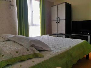 Emerald Escapes - Avida San Lazaro Near UST-Winford-SM