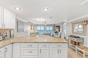 Pinnacle Port B3-706