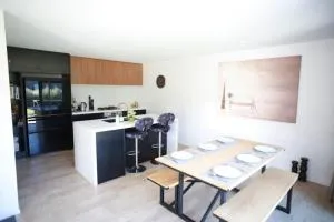 Relaxing Retreat by the Lake - Hawea Flat