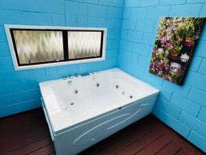 Apex On Fenton Motel