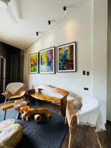 Bale Theodell Tarlac City by James - 丹辘