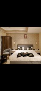 The NIRMALA PALACE 600 mitr only ram temple