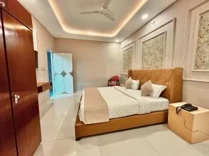 Siyavar Palace - Orchha