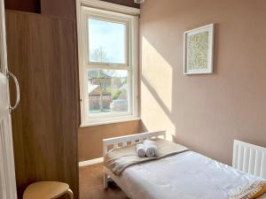 Cosy 4 bedroom house
