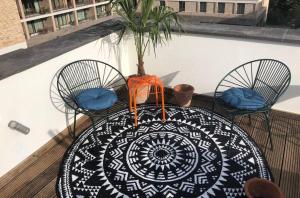 Cozy & Spacious Duplex with an Amazing Terrace