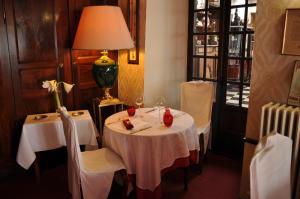 Hotels Hostellerie du Beffroy : photos des chambres
