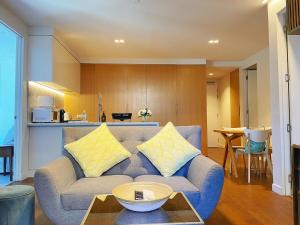 MHYL Mel Central 3b2b Private Apt - Lighthouse