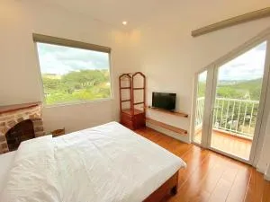 Azalea Villa Dalat - Nghỉ Dưỡng Riêng Tư Yên Tĩnh Giữa Rừng Thông - Doukia