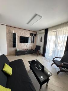 Apartments 1 Mamaia Nord