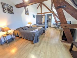 B&B / Chambres d'hotes Chateau de Quesmy : photos des chambres