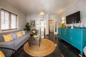 Comfy and calm apartment near the beach
