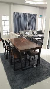 Family home close to city center