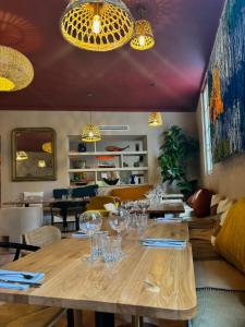 Hotels LE CLOS DES AROMES : photos des chambres
