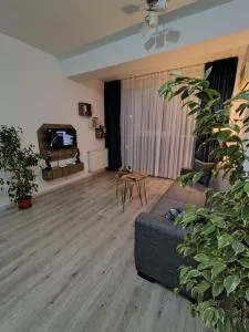 Cozy Downtown Apartment - Karpoš Dva