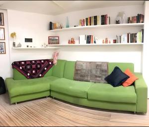 La casa nel cortile-Free parking