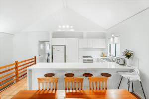 Blue Haven Ocean Views & Pool