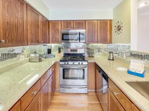 Sunrise Timberline A2 - Ski Shack Brought to you by GetAway Vacations