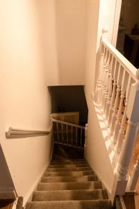 Luxuria Apartments 2- Bedroom Luxury Apartment