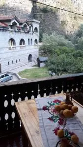 Lusin hyuratyn - Kurtʼan